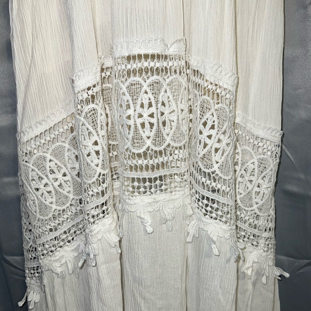 Lulumari Ivory Tube Maxi Dress with Lace Inserts and Detail (M) - Picture 6 of 10
